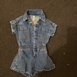 Rylee Cru Denim Short Sleeve Romper - Blue Jean size 2-3T
